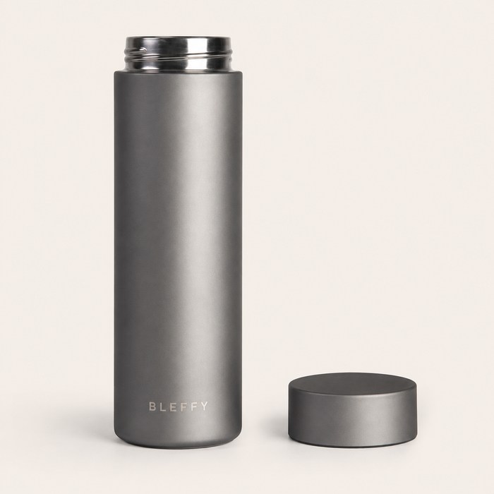 Bleffy™ | Botella térmica de titanio para agua